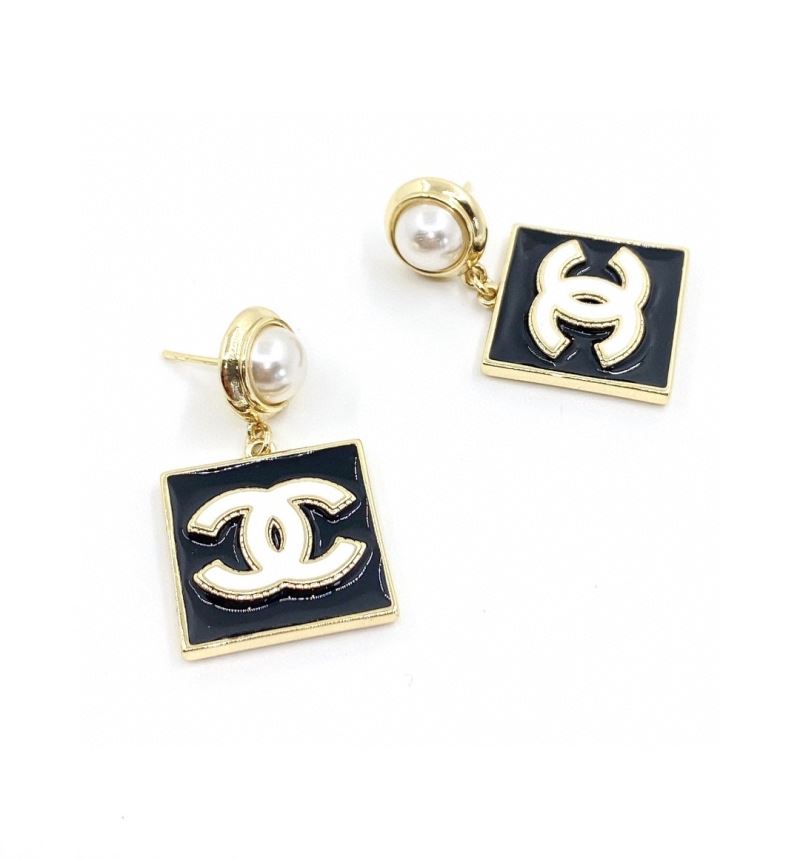 Ch**el earrings